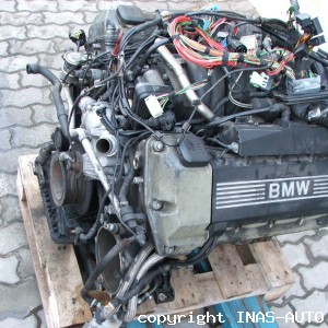 Двигатель M62B44 448S2
